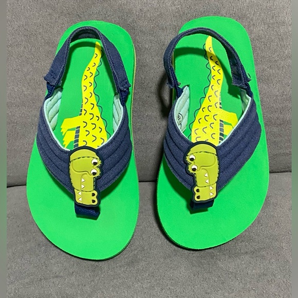 Cat & Jack Alligator Flip Flip Sandals Toddler Boys Med 7/8 EUC - Picture 1 of 6